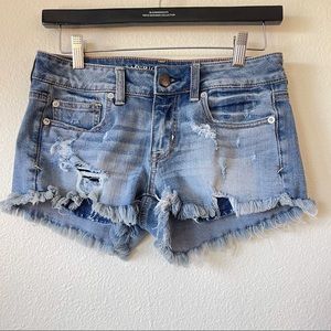 American Eagle Outfitter Shortie Shorts Light Wash 4
